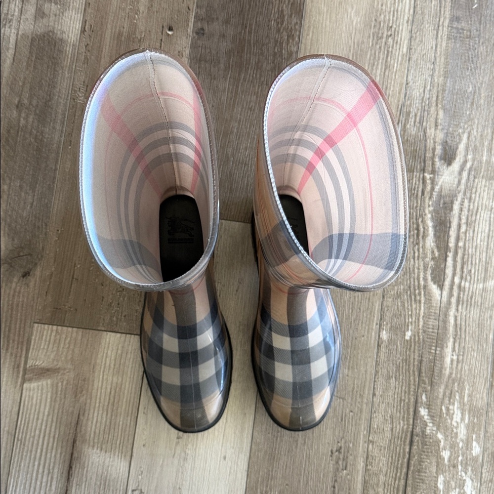 Authentic Burberry Pastel Plaid Knee-High Rain Boots - Picture 6 of 7